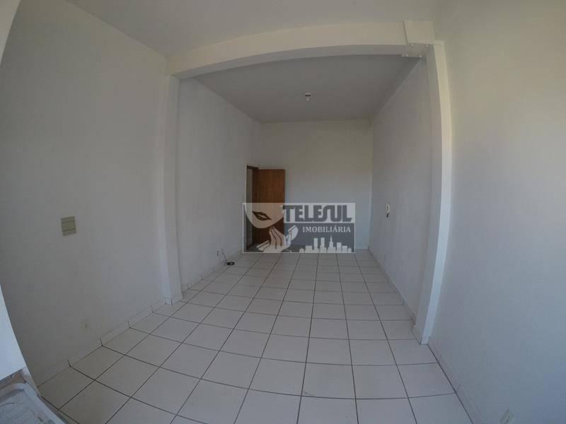 Sala, Centro, 0 Quarto, 0 Vaga