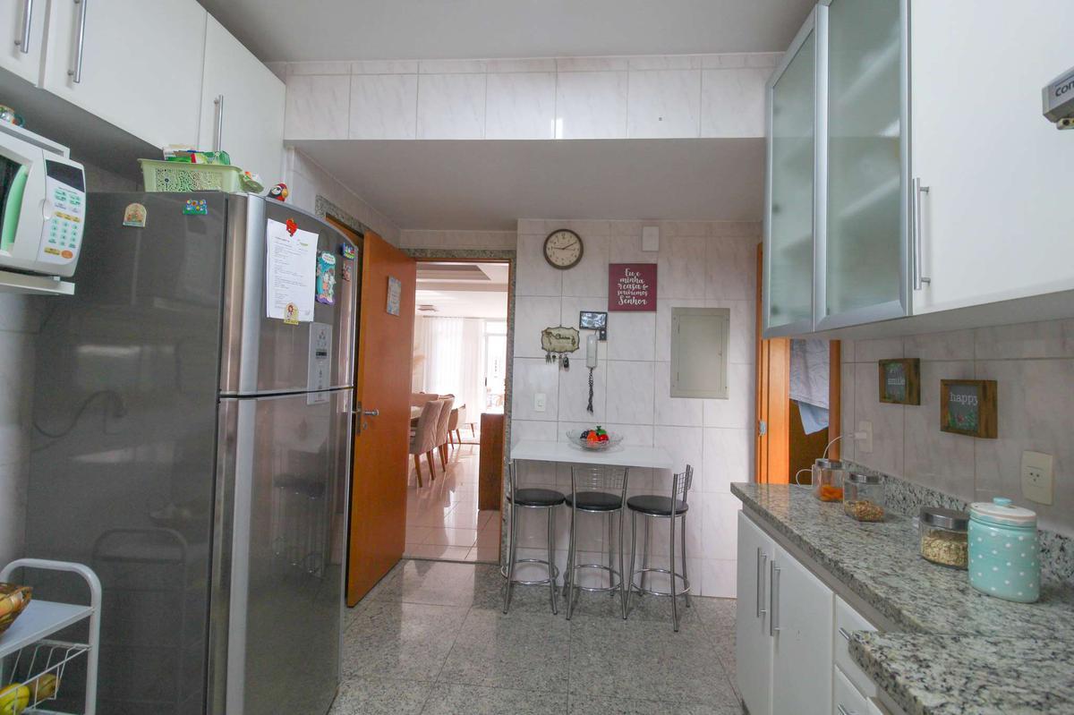 Apartamento, Palmares, 4 Quartos, 0 Vaga, 1 Suíte