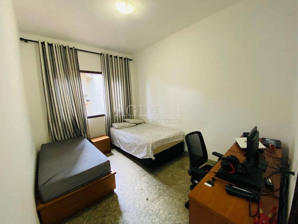Casa, Bandeirantes (pampulha), 5 Quartos, 0 Vaga, 4 Suítes