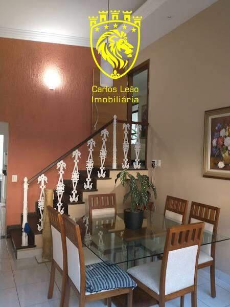 Casa, São José, 3 Quartos, 4 Vagas, 2 Suítes