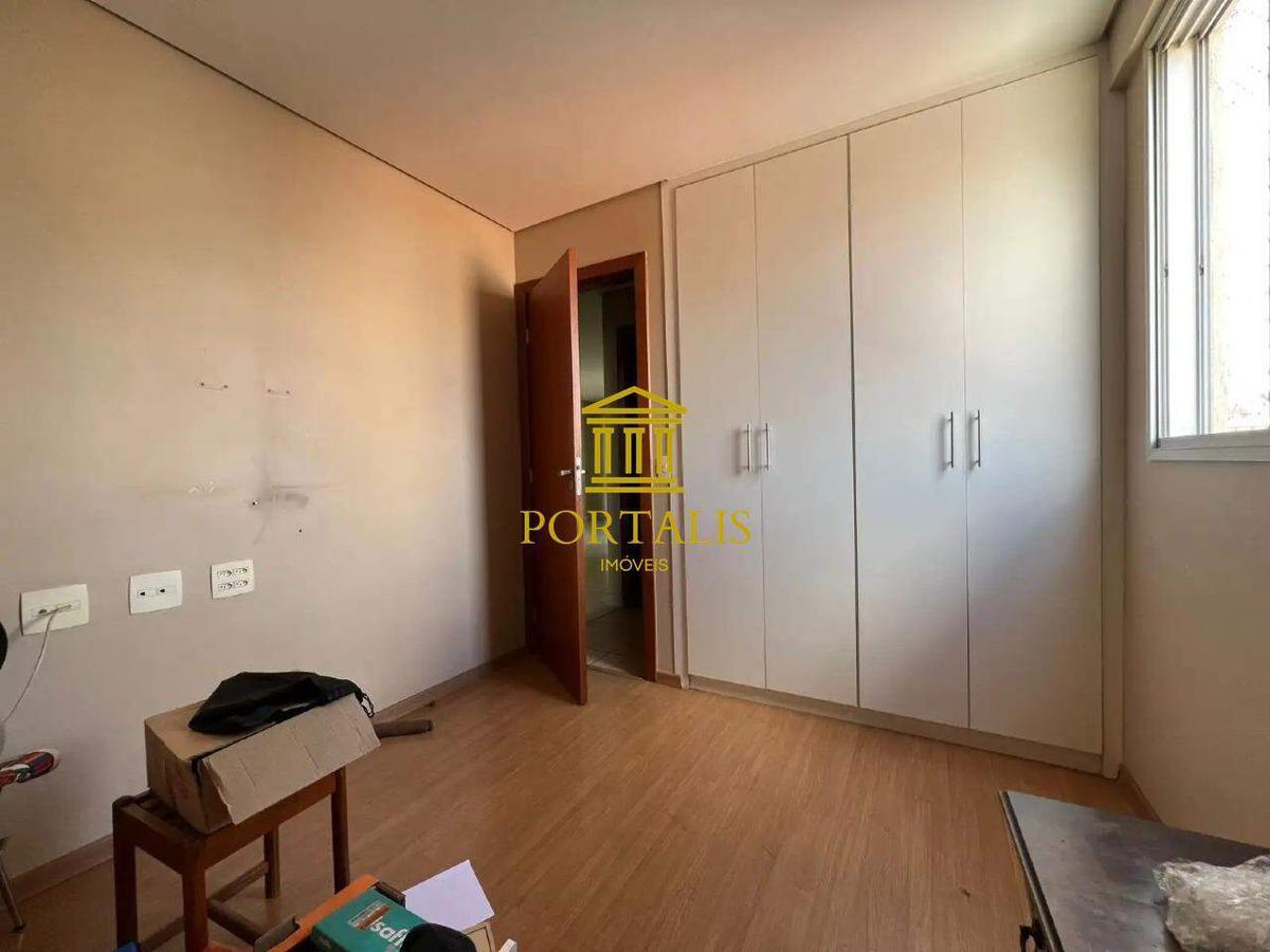 Apartamento, Floresta, 3 Quartos, 2 Vagas, 1 Suíte