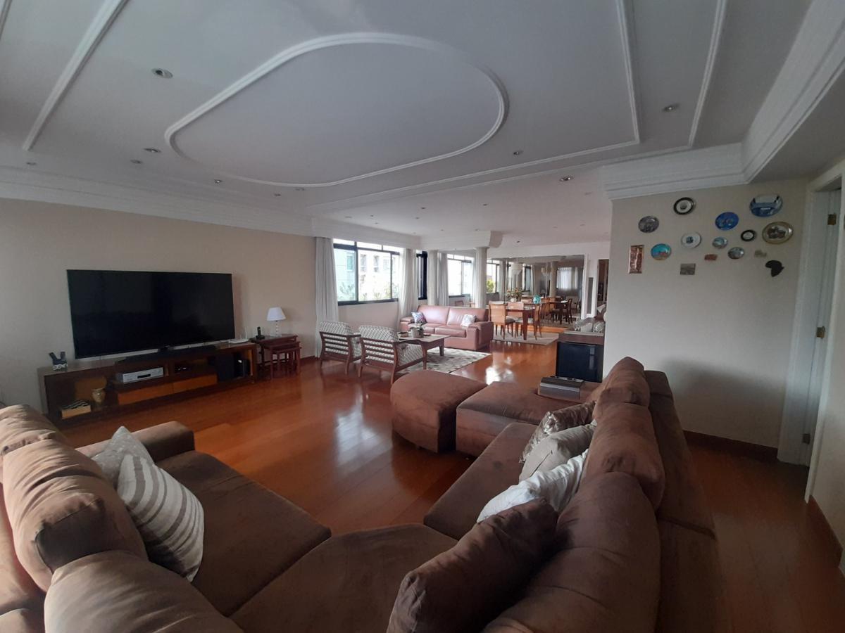 Apartamento, Funcionários, 4 Quartos, 3 Vagas, 2 Suítes