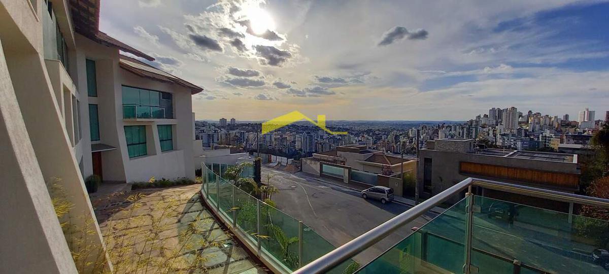 Casa, Buritis, 6 Quartos, 5 Vagas, 6 Suítes