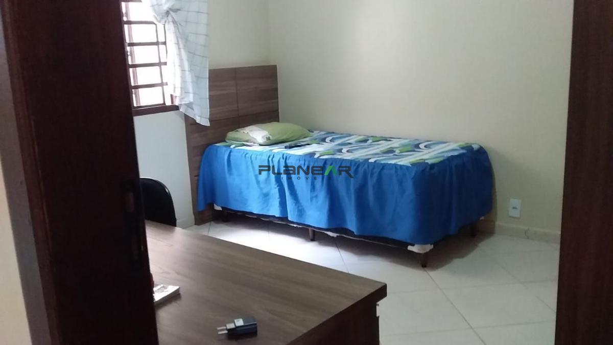 Casa, Laranjeiras, 4 Quartos, 3 Vagas, 2 Suítes