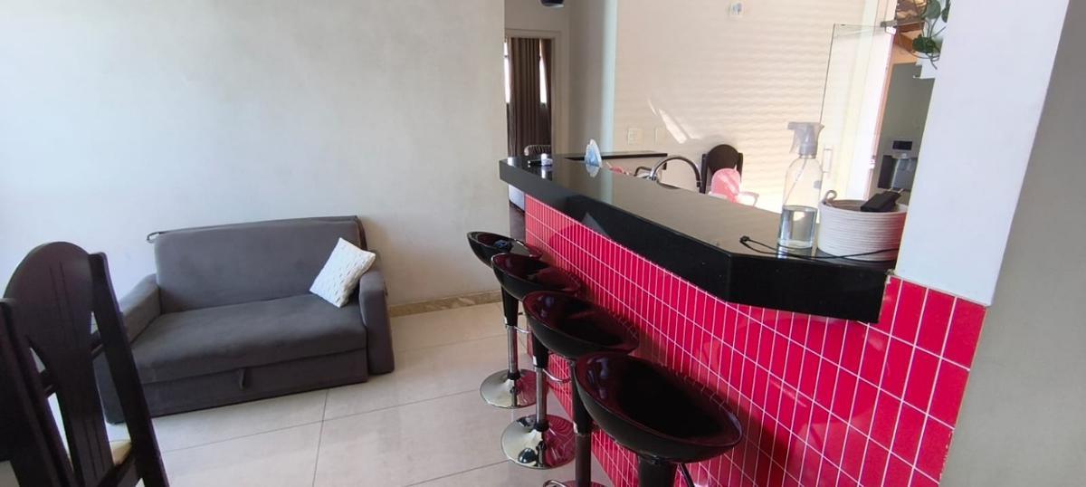 Casa, Cachoeirinha, 6 Quartos, 4 Vagas, 2 Suítes