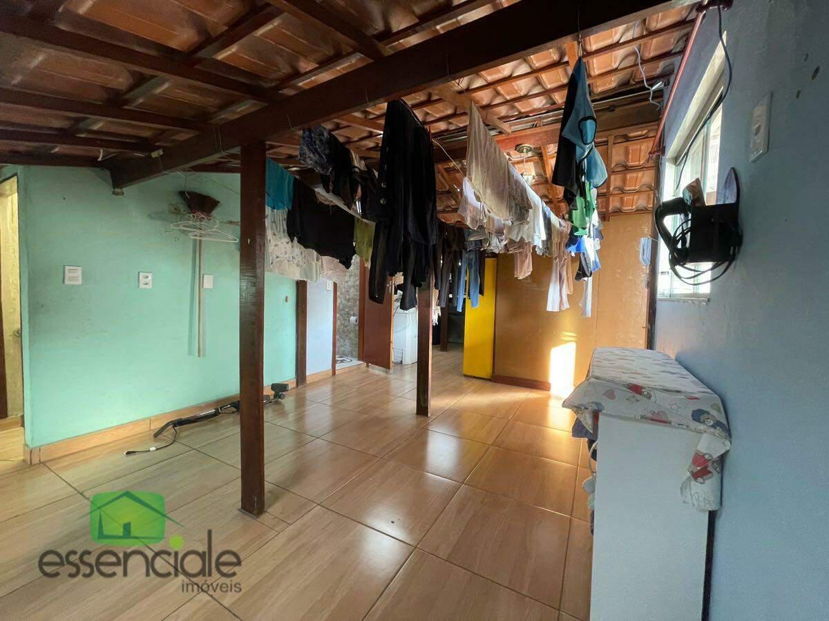 Casa, Conjunto Água Branca, 3 Quartos, 2 Vagas, 1 Suíte