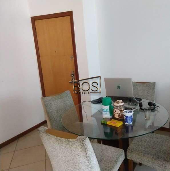 Apartamento, Sagrada Família, 3 Quartos, 2 Vagas, 1 Suíte