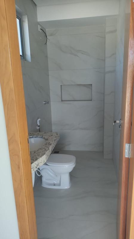 Apartamento, Barreiro, 3 Quartos, 2 Vagas, 1 Suíte