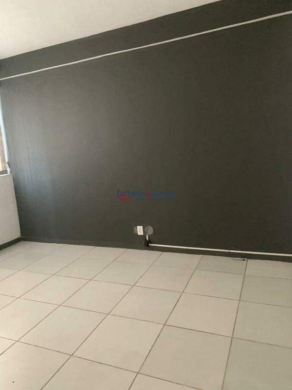 Sala, Centro, 0 Quarto, 0 Vaga