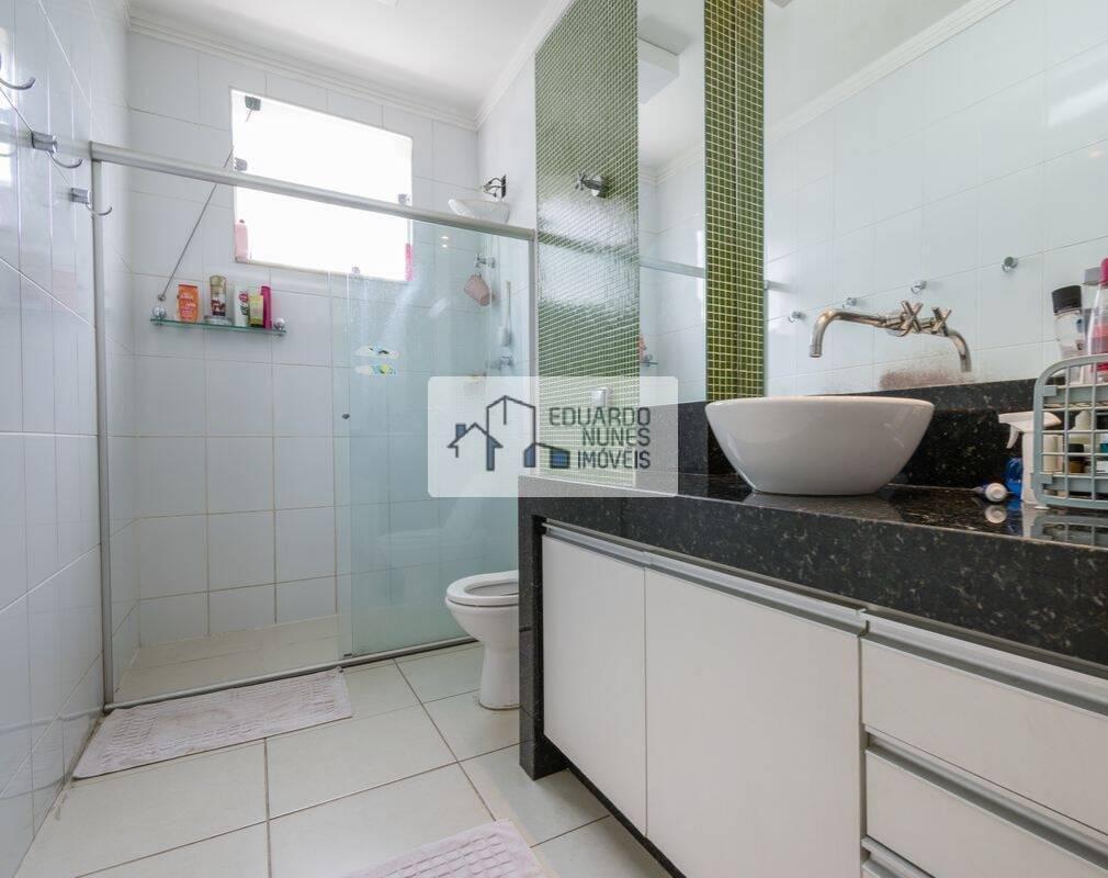 Apartamento, Funcionários, 4 Quartos, 1 Vaga, 1 Suíte