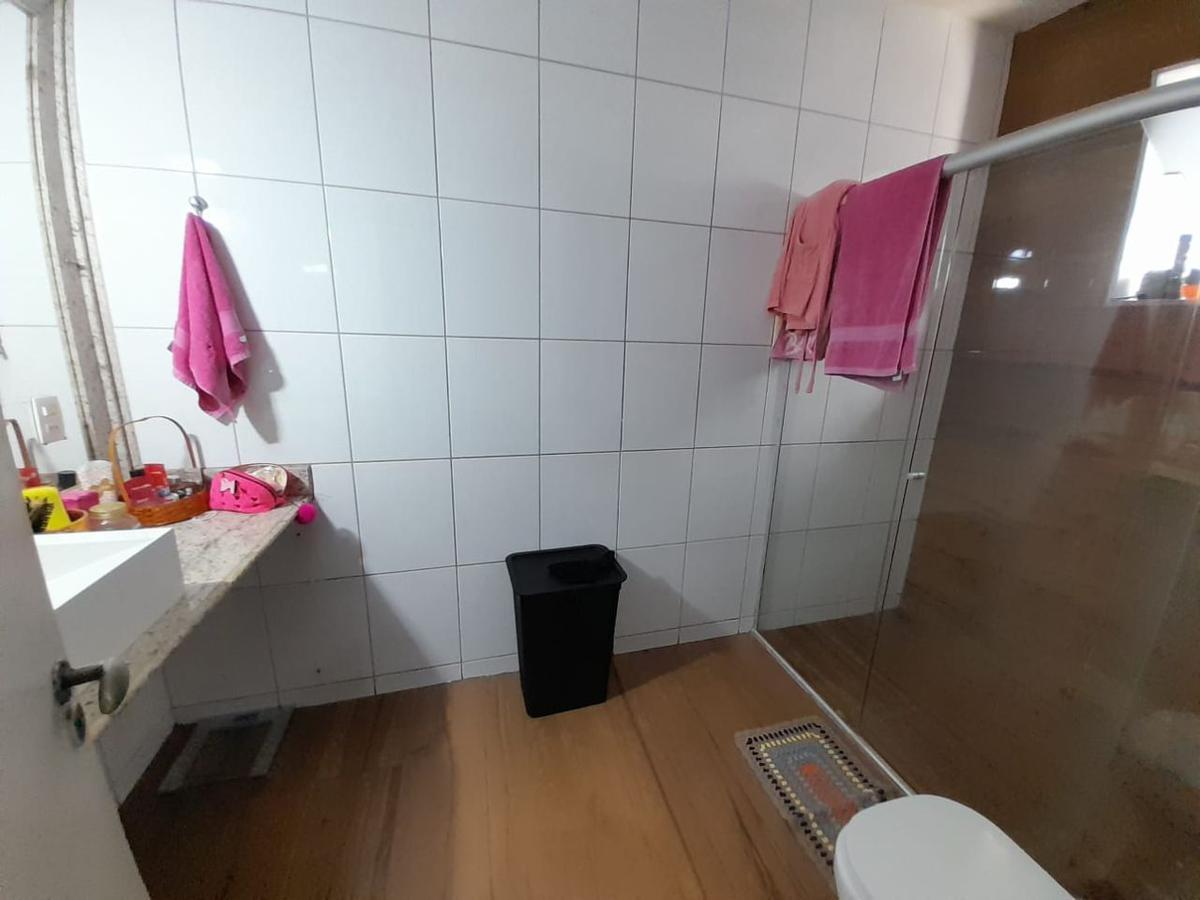 Casa, Heliópolis, 3 Quartos, 10 Vagas, 1 Suíte