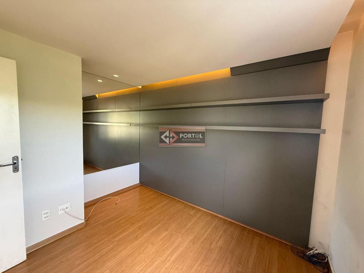 Apartamento, Castelo, 4 Quartos, 2 Vagas, 1 Suíte