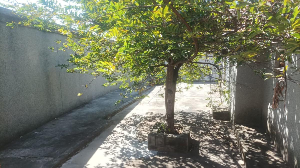 Casa, Estrela do Oriente, 3 Quartos, 5 Vagas, 1 Suíte