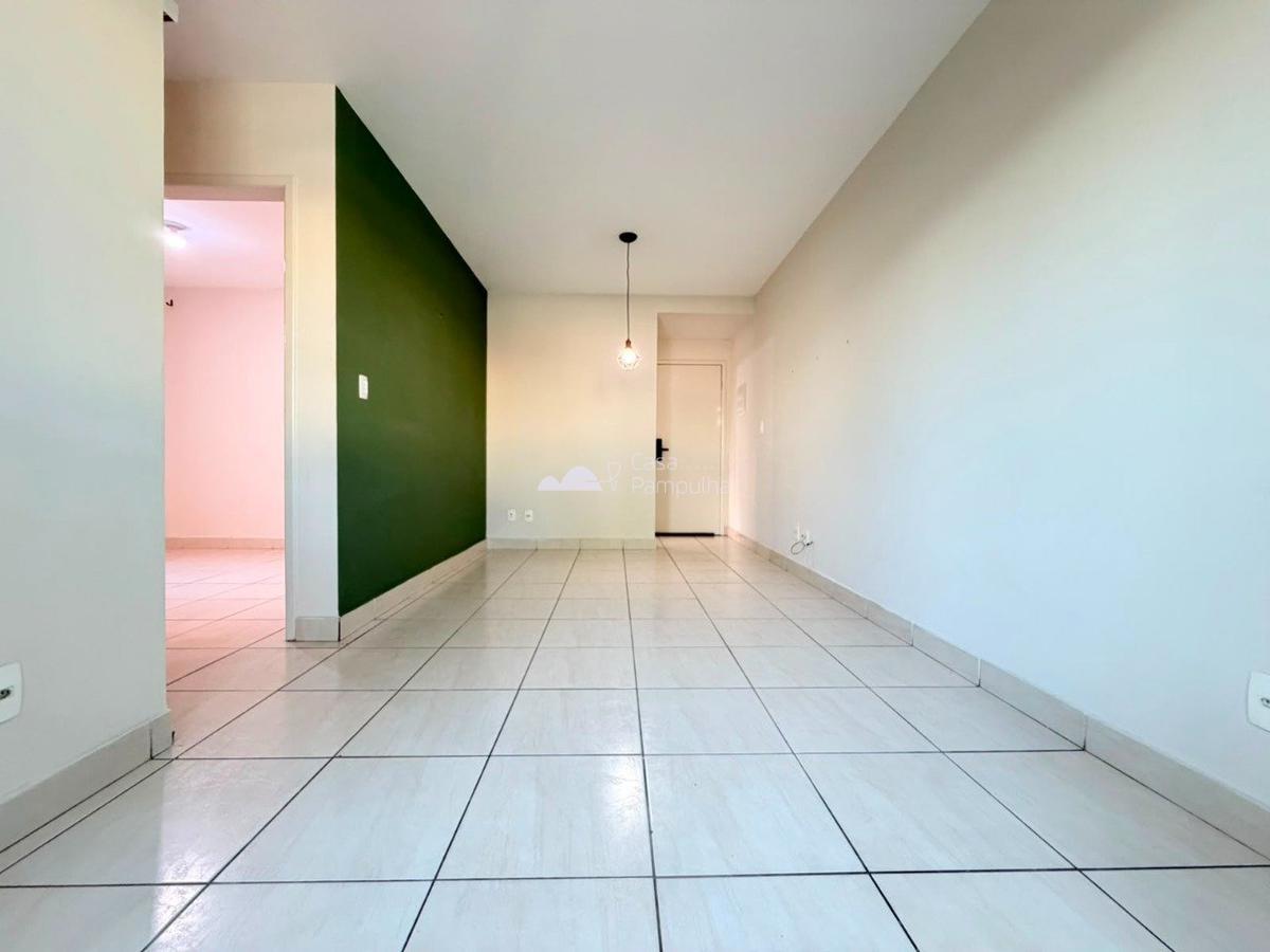 Apartamento, Santa Mônica, 2 Quartos, 1 Vaga