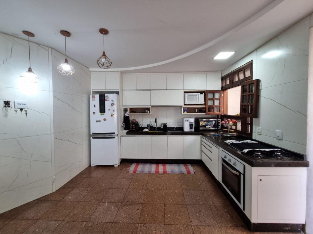 Casa, Jardim Riacho das Pedras, 3 Quartos, 4 Vagas, 2 Suítes