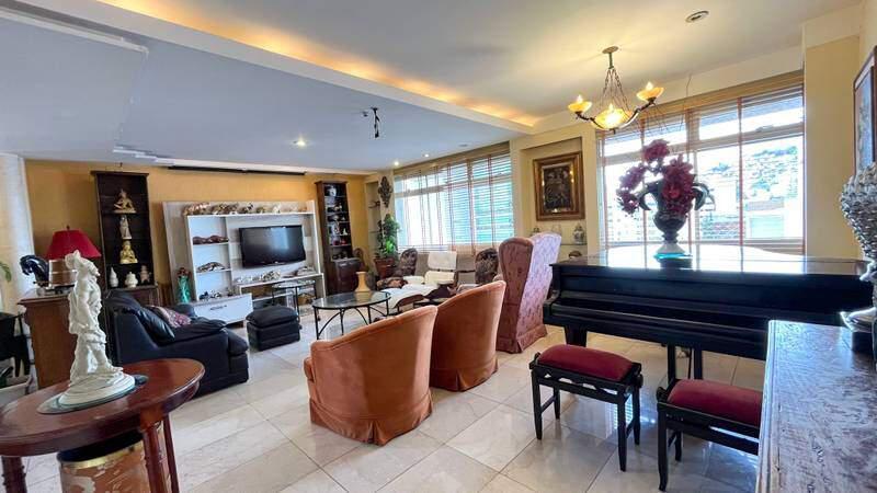 Apartamento, Funcionários, 4 Quartos, 2 Vagas, 1 Suíte