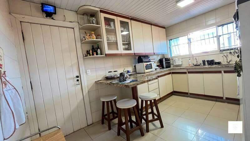 Casa, Santa Lúcia, 5 Quartos, 5 Vagas, 2 Suítes