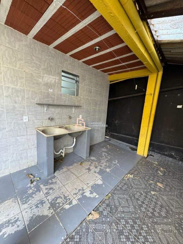 Casa, Jardim Canadá, 3 Quartos, 2 Vagas, 1 Suíte