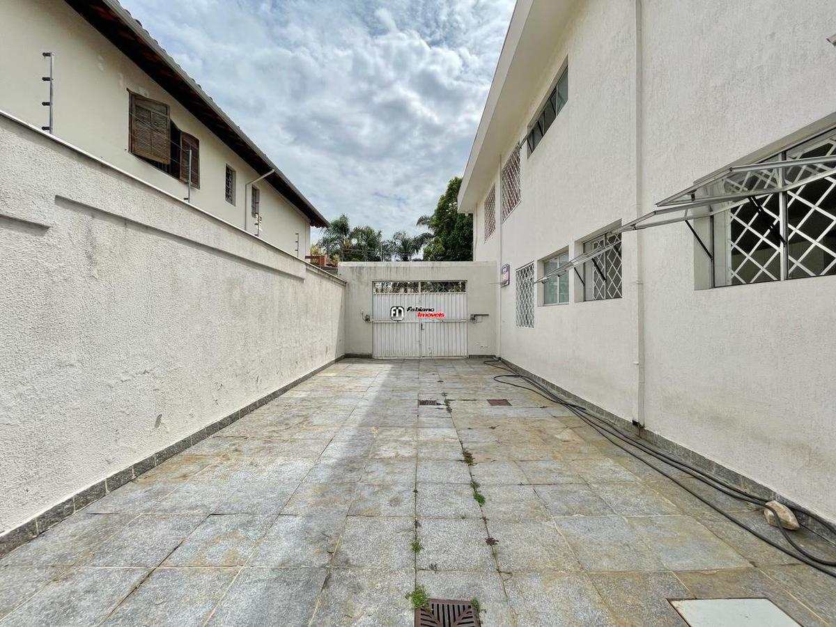 Casa, São Luiz (pampulha), 5 Quartos, 15 Vagas, 2 Suítes