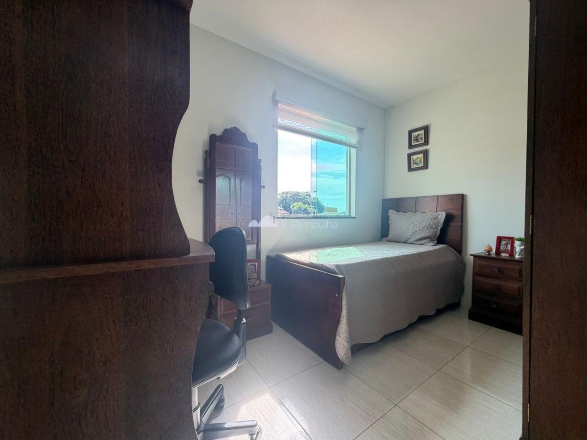 Casa, Jardim Leblon, 2 Quartos, 2 Vagas
