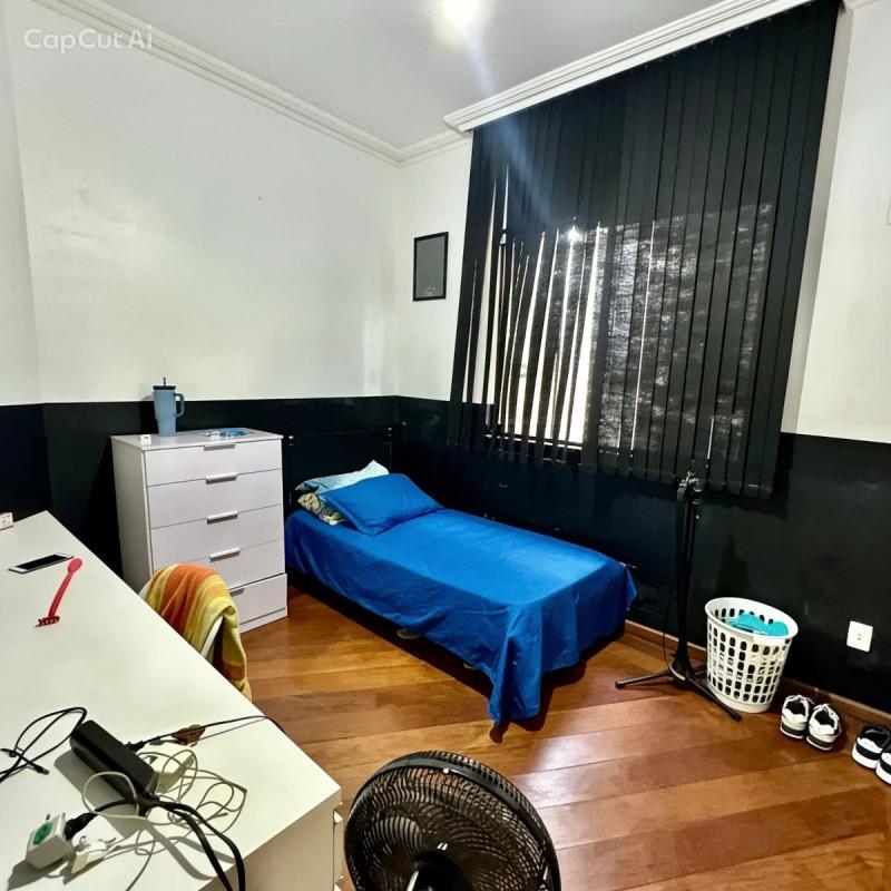 Casa, Castelo, 3 Quartos, 2 Vagas, 1 Suíte