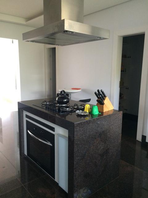 Casa, Vale dos Cristais, 4 Quartos, 0 Vaga, 4 Suítes