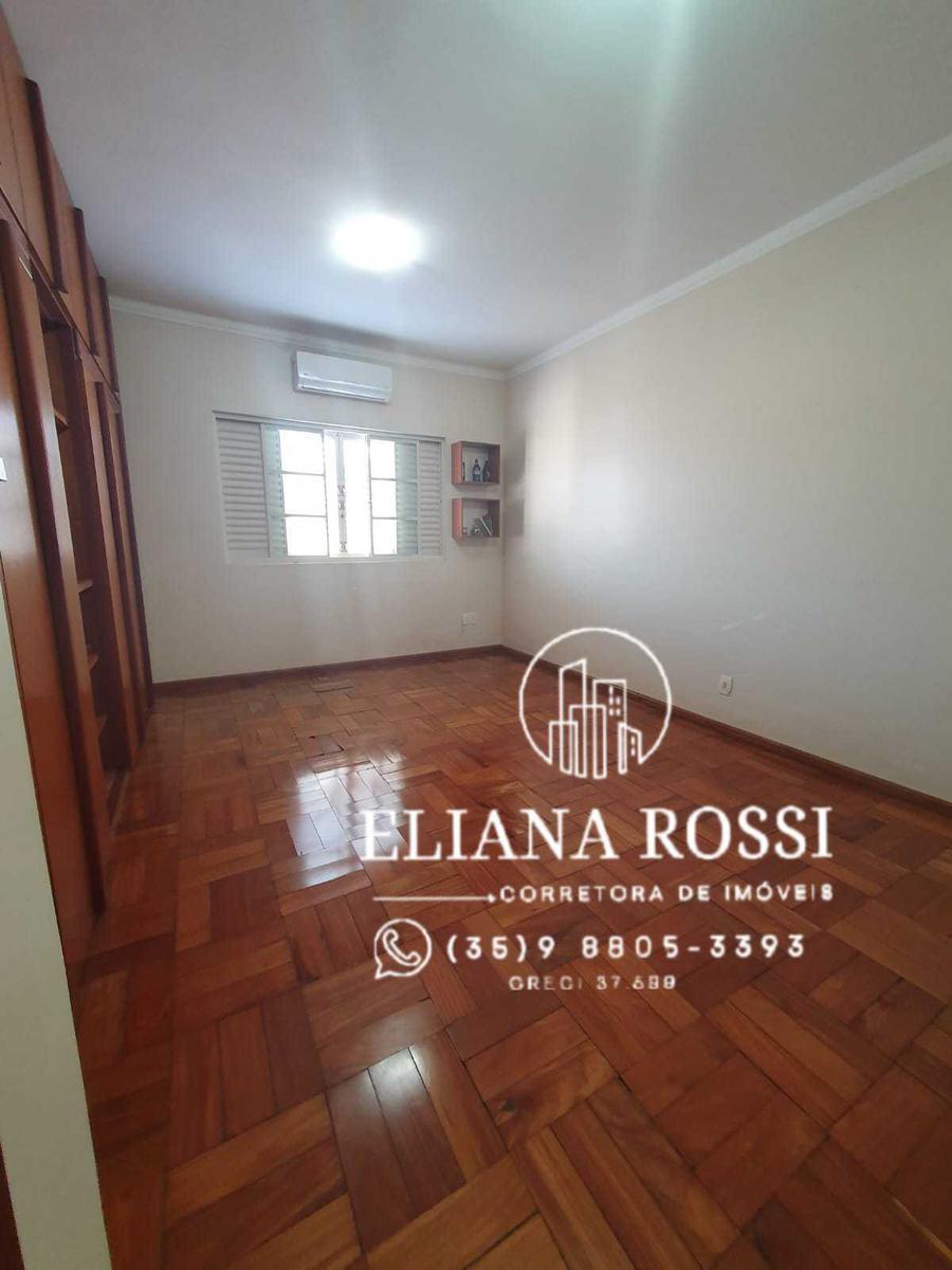 Casa, Campos Elíseos, 3 Quartos, 4 Vagas, 1 Suíte