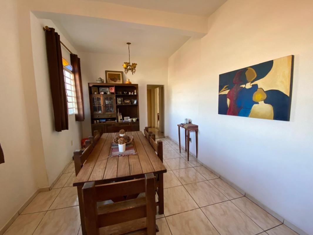 Casa, Santo André, 5 Quartos, 2 Vagas