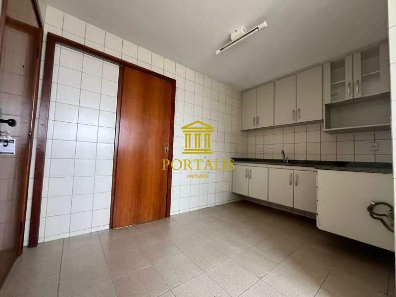 Apartamento, Funcionários, 3 Quartos, 2 Vagas, 1 Suíte