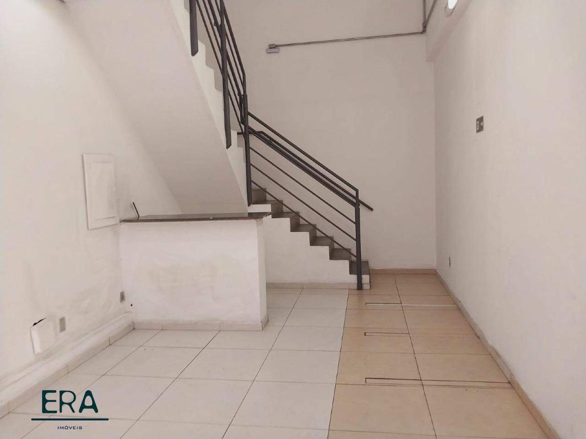 Andar, Centro, 0 Quarto, 0 Vaga