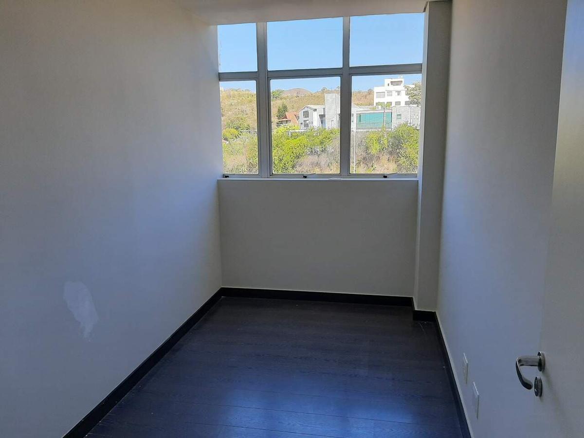 Sala, Pau Pombo, 0 Quarto, 0 Vaga