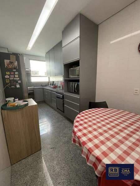 Cobertura, Savassi, 4 Quartos, 3 Vagas, 1 Suíte
