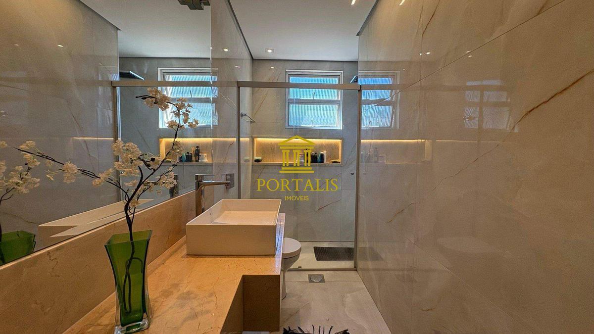 Apartamento, Vila Paris, 3 Quartos, 2 Vagas, 1 Suíte