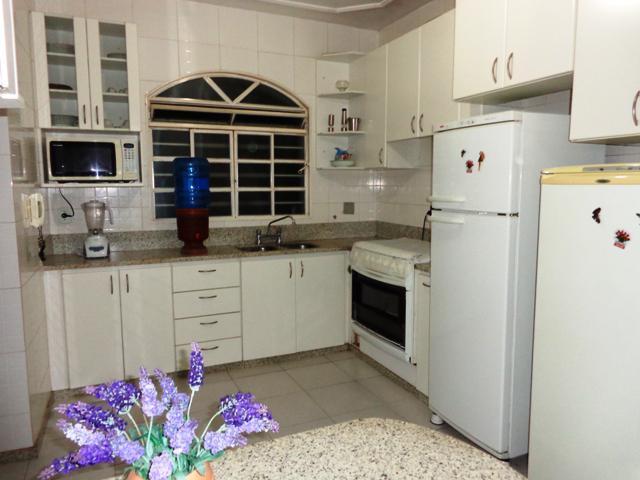 Casa, Barreiro, 4 Quartos, 8 Vagas, 1 Suíte