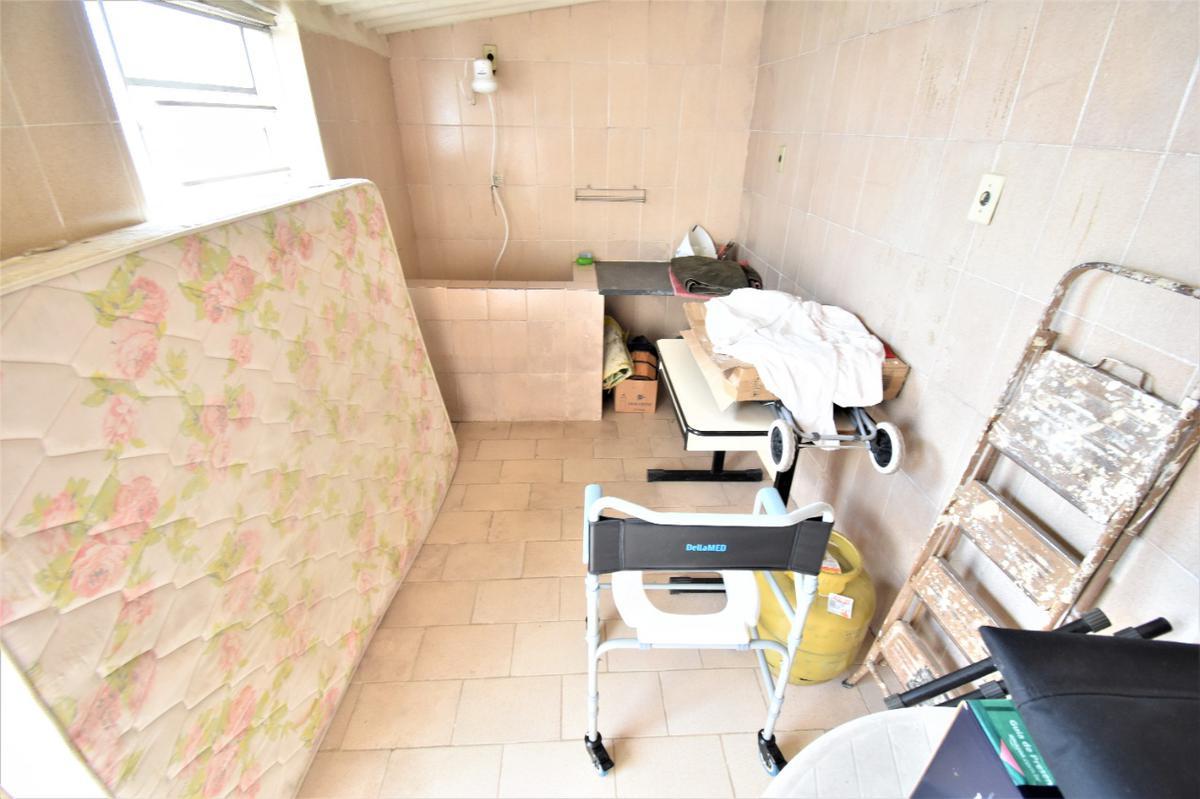 Casa, Itapoã, 3 Quartos, 2 Vagas, 1 Suíte