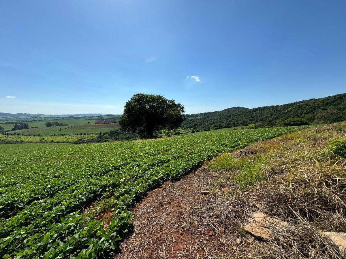 Fazenda, Zona Rural, 2 Quartos, 0 Vaga