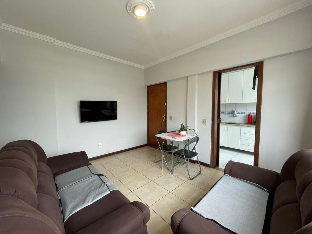 Apartamento, Floresta, 2 Quartos, 1 Vaga