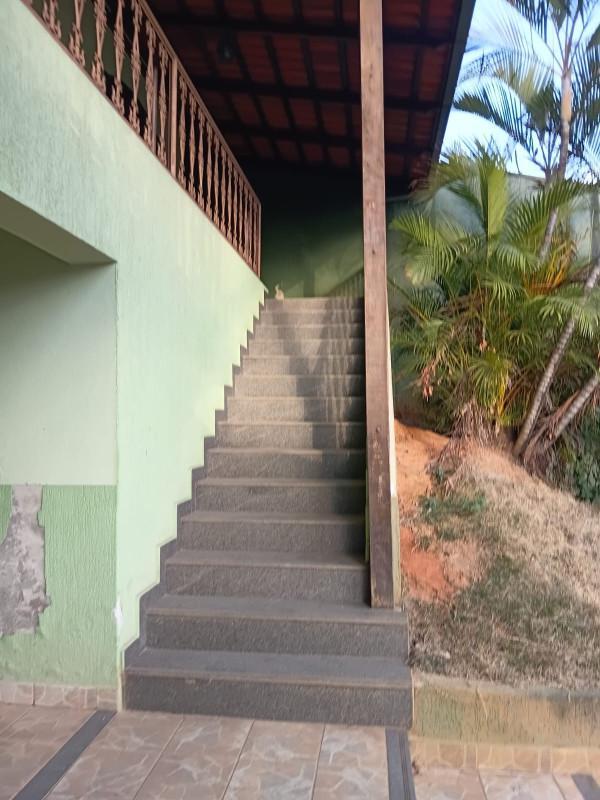 Casa, Jardim Riacho das Pedras, 4 Quartos, 5 Vagas, 1 Suíte