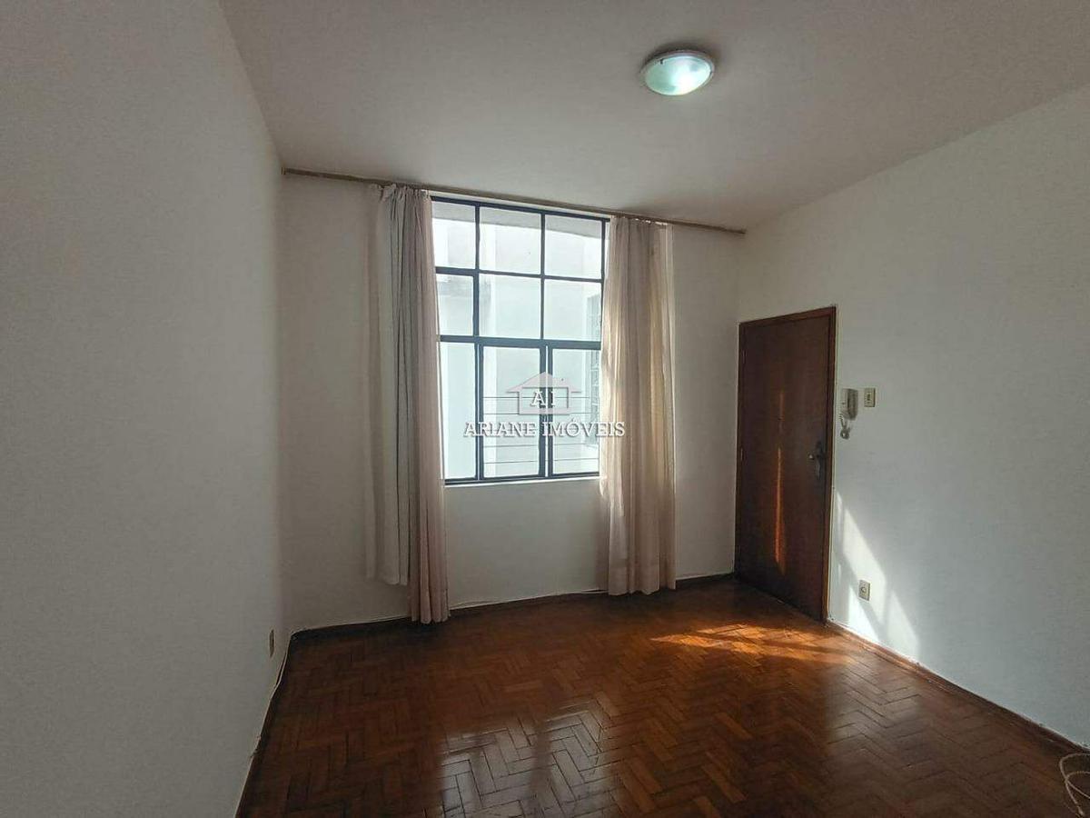 Apartamento, Barro Preto, 2 Quartos, 0 Vaga