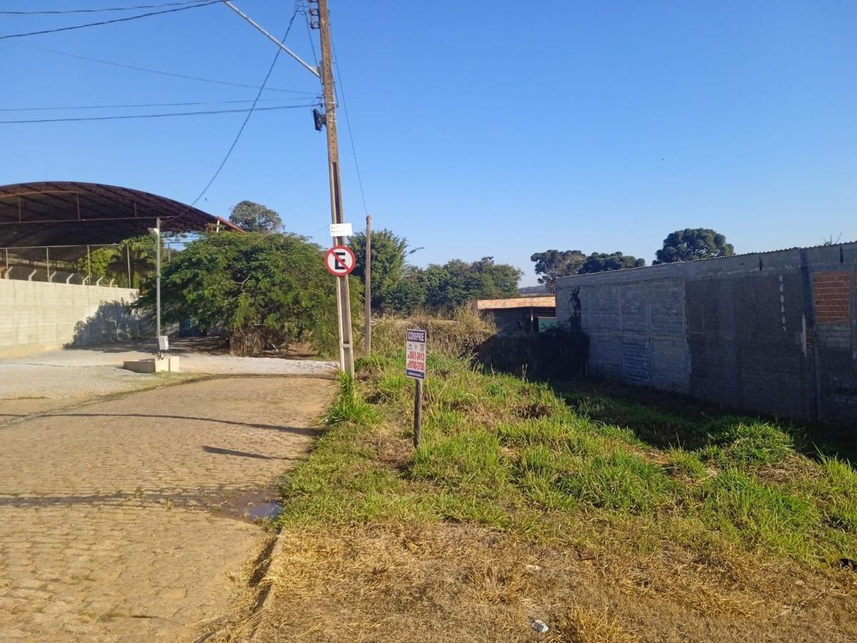 Lote, Centro, 0 Quarto, 0 Vaga