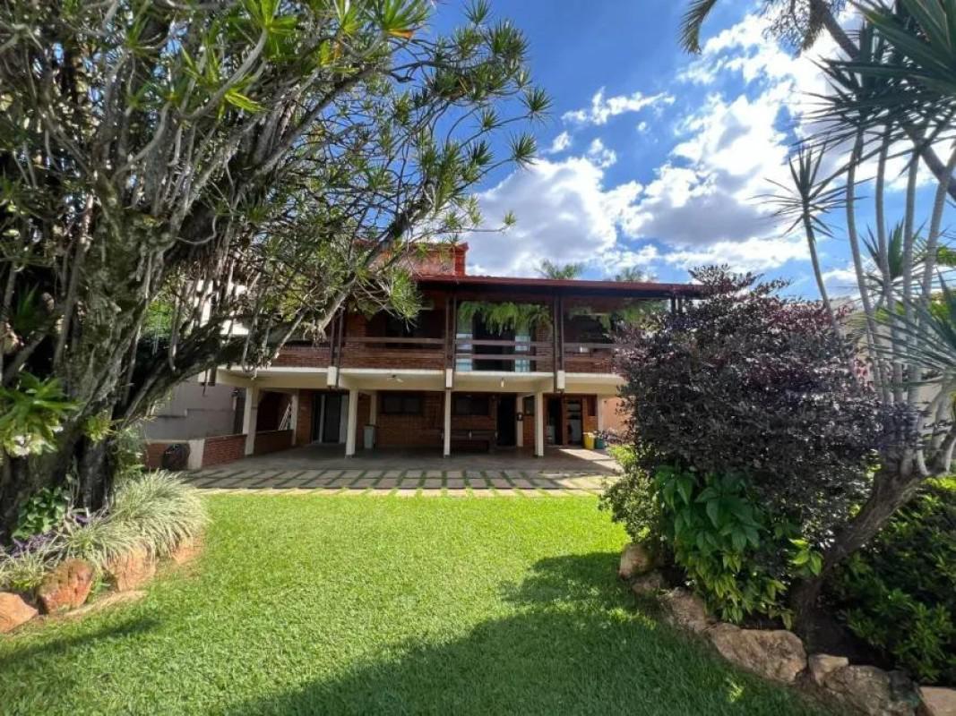 Casa, São Luiz (pampulha), 4 Quartos, 10 Vagas, 2 Suítes