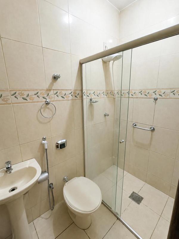 Casa, Tirol (barreiro), 4 Quartos, 4 Vagas, 1 Suíte
