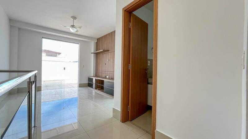 Cobertura, Santo Antônio, 3 Quartos, 2 Vagas, 1 Suíte