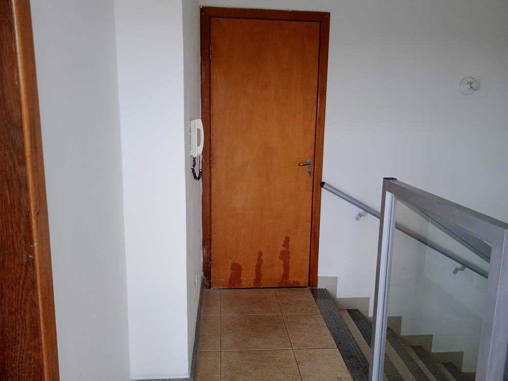 Cobertura, Cachoeirinha, 3 Quartos, 1 Vaga, 1 Suíte