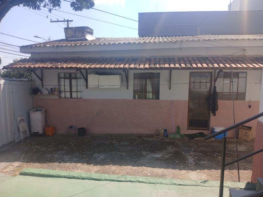 Casa, Floramar, 3 Quartos, 8 Vagas