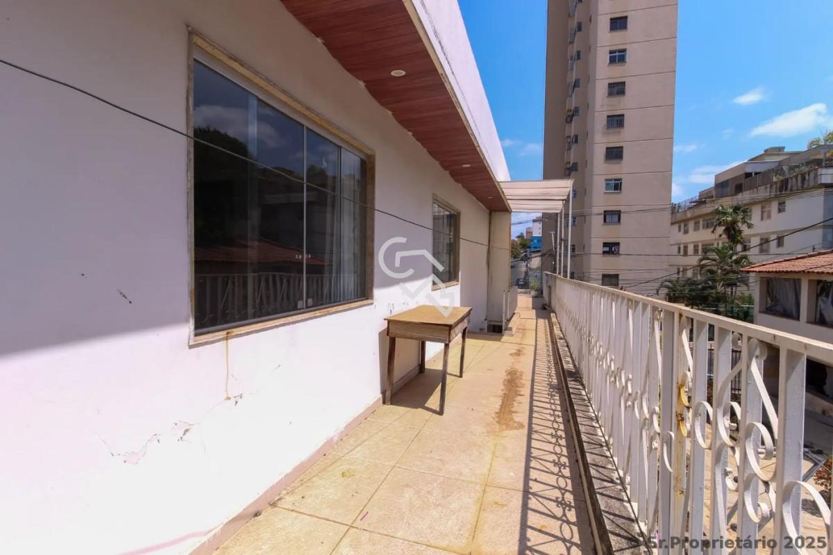 Casa, Horto, 6 Quartos, 2 Vagas, 5 Suítes