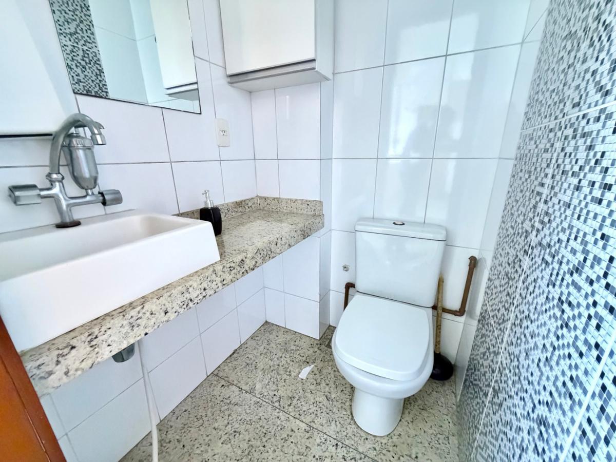 Sala, São José, 0 Quarto, 3 Vagas