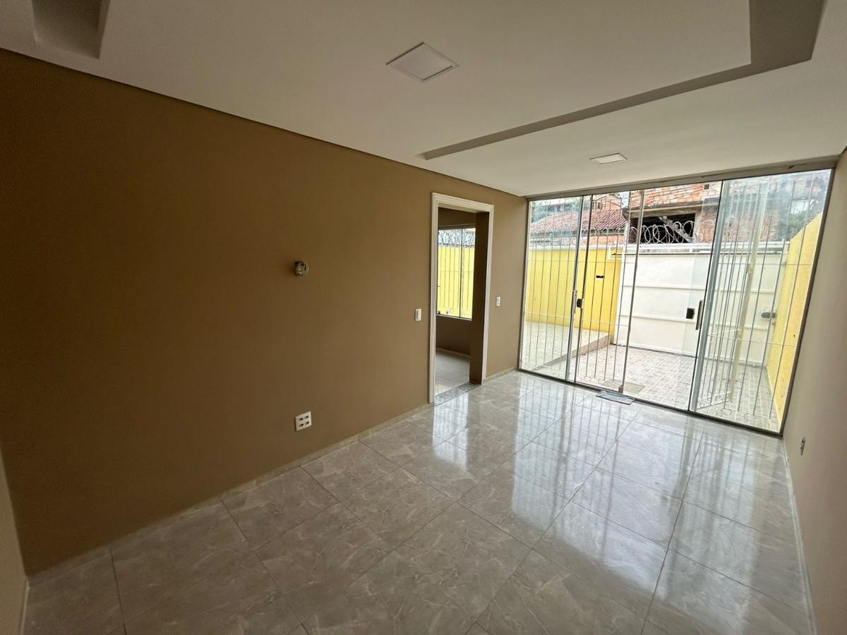 Casa, Vila das Flores, 3 Quartos, 2 Vagas