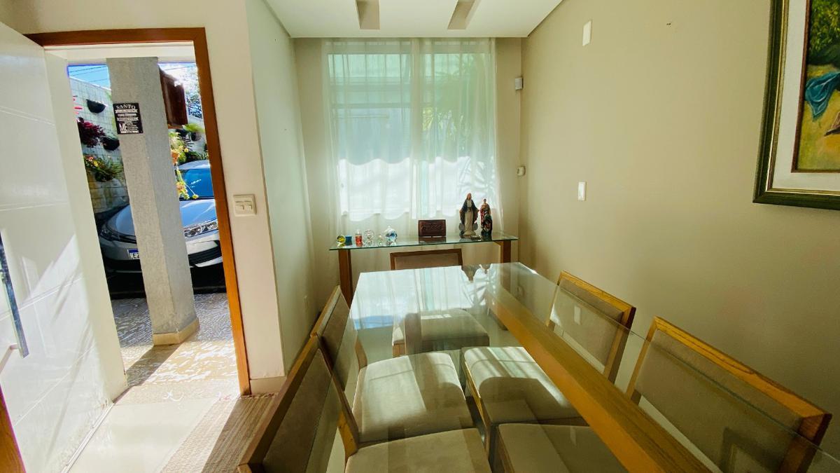 Casa, Paquetá, 3 Quartos, 3 Vagas, 1 Suíte