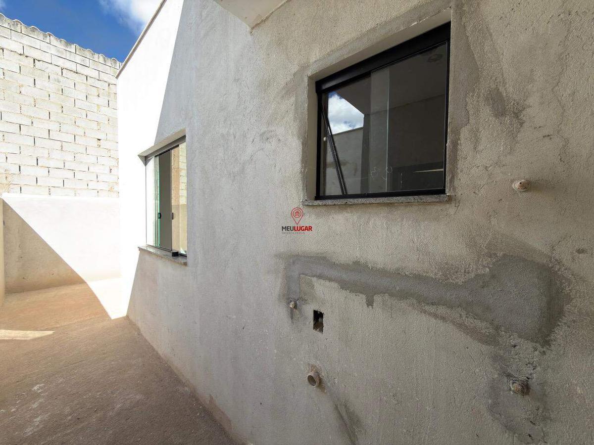 Casa, Novo Barreirinho, 2 Quartos, 2 Vagas